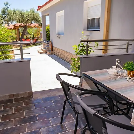 公寓 Sofis 利迈纳里亚